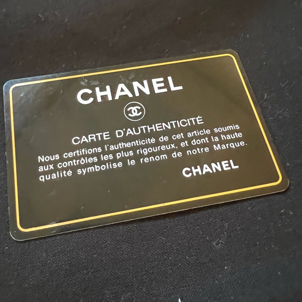 Authentic Large Quilted Chanel O-case with Tassel in Dark Red - Picture 8 of 9